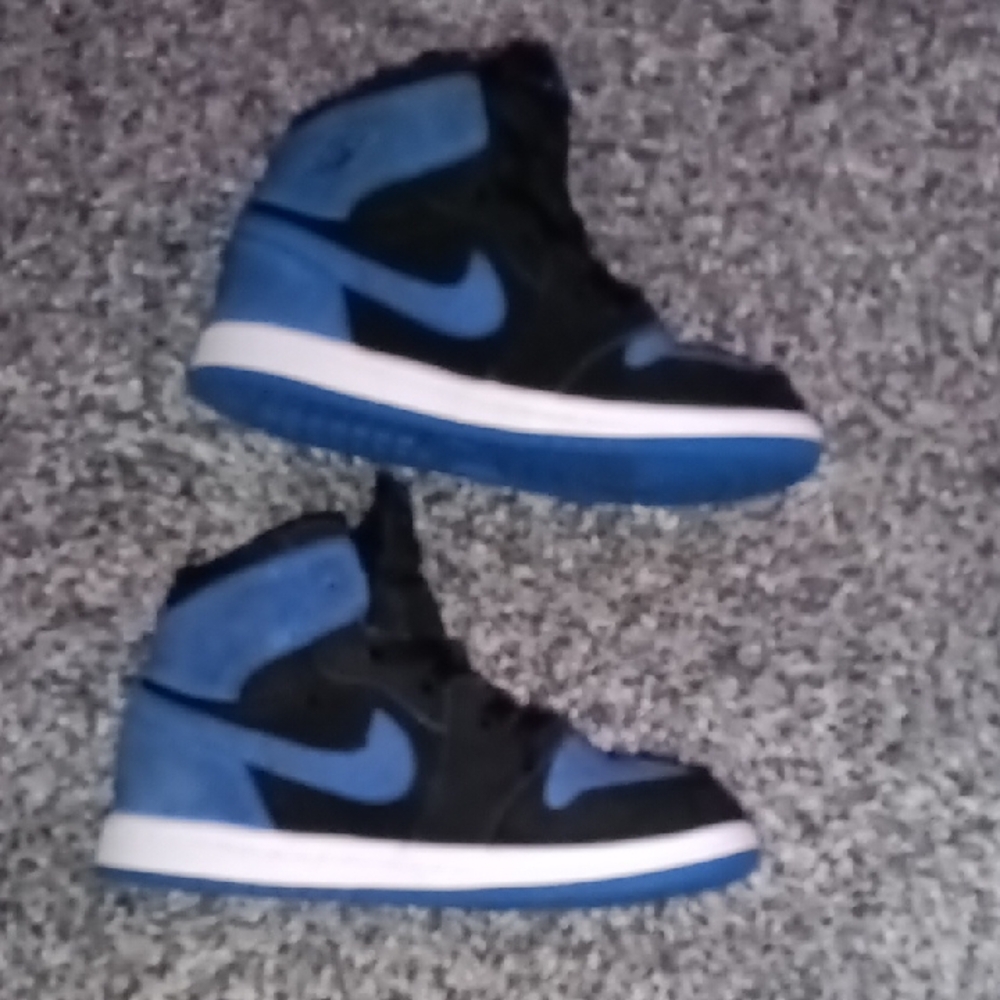 Size 9cKids Jordan1 Blue and Black Sneakers
